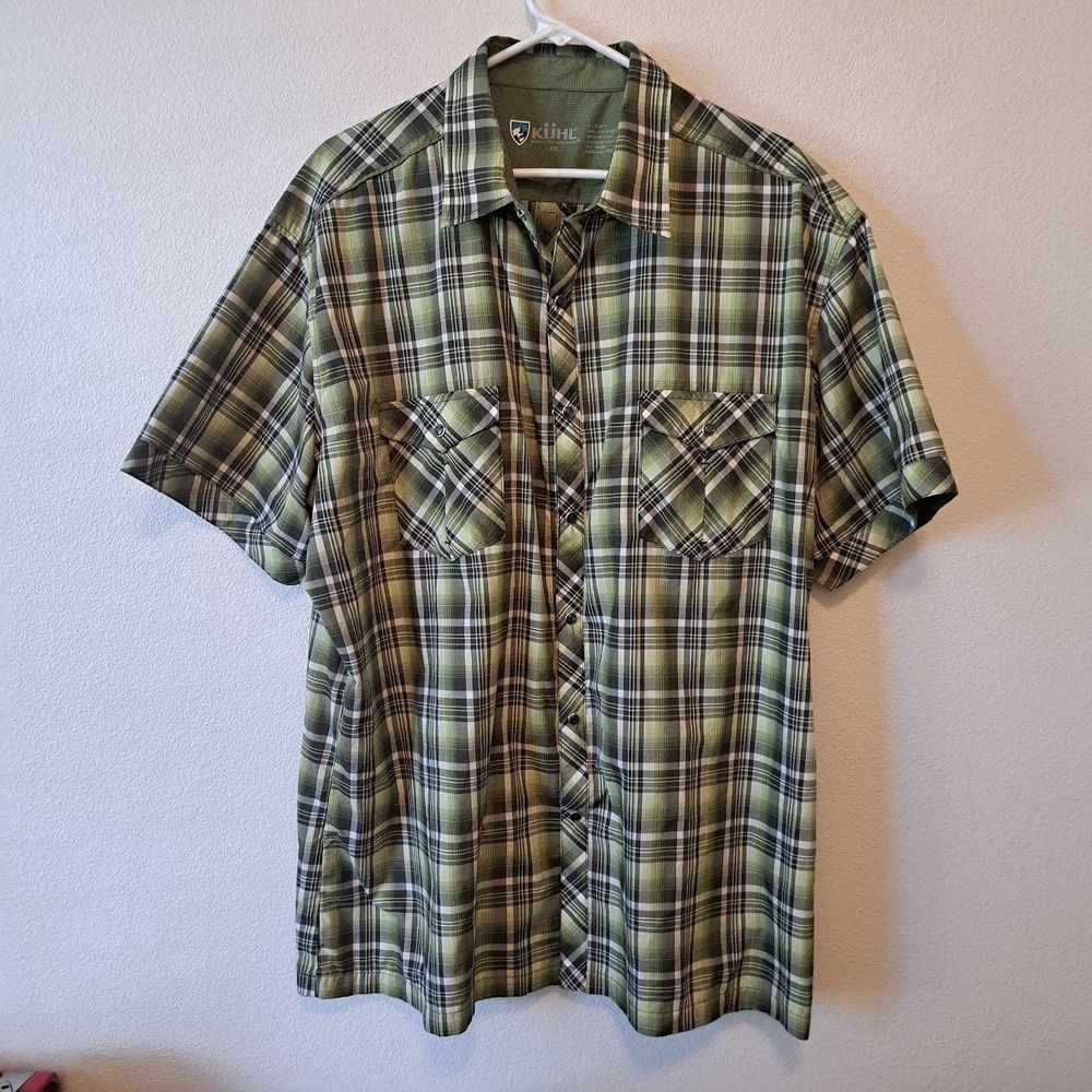 Kuhl Eluxur Mens XXL Green Plaid Short Sleeve Pearl Snap Hiking Travel Shirt